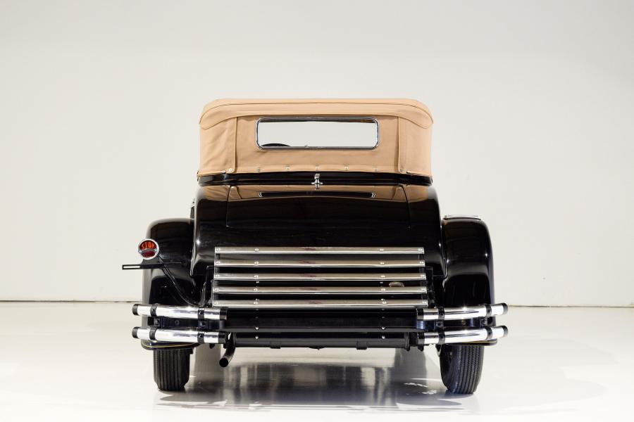  Auburn 8-90 Convertible Coupe 1929 года  (фото 3 из 22)